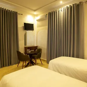 De Paris 3*, Casablanca Maroc